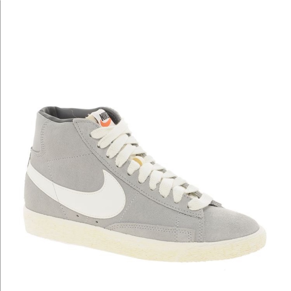 Nike Blazer Mid Women’s